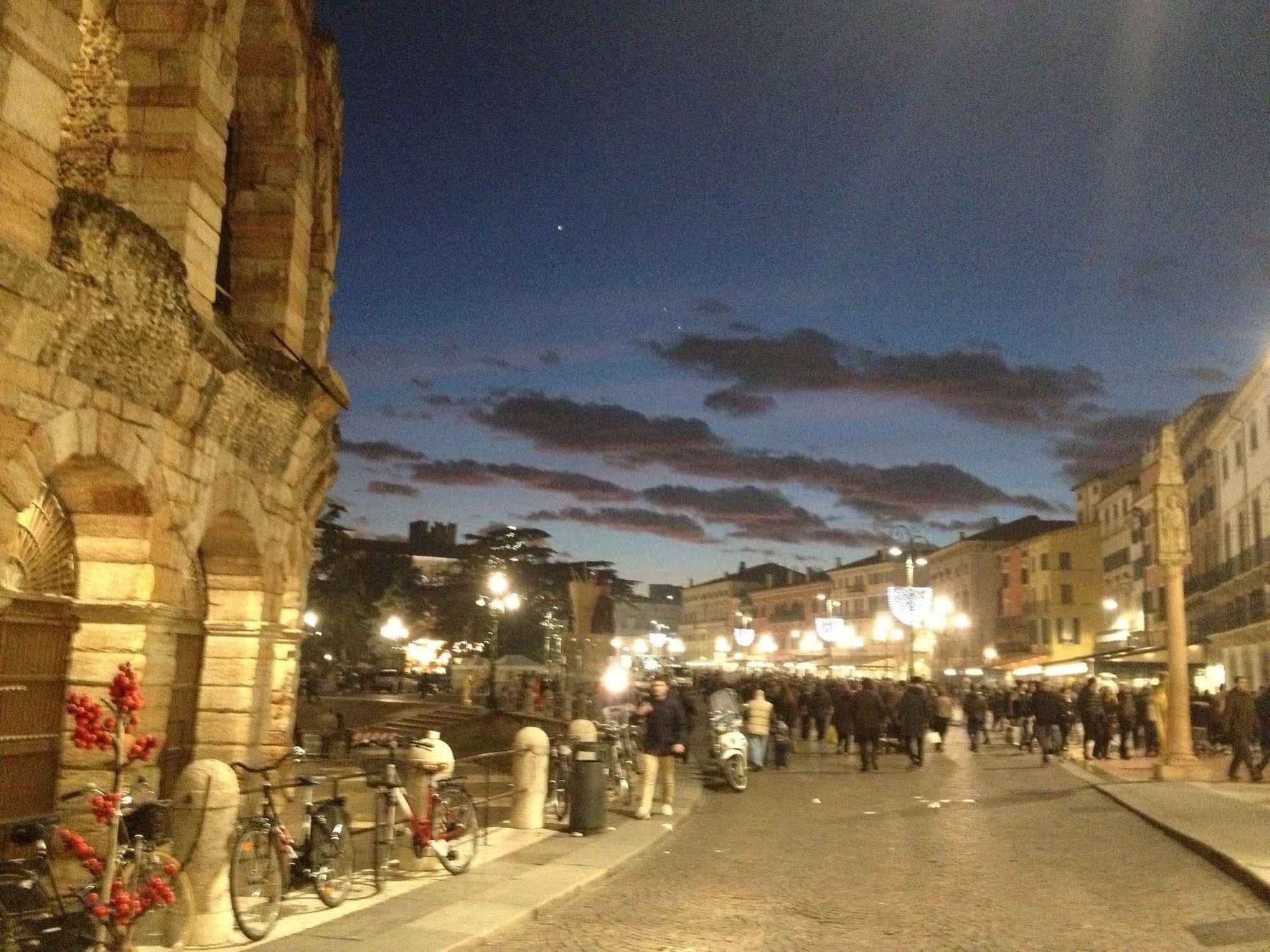 Romeo Design Rooms Verona Exterior foto