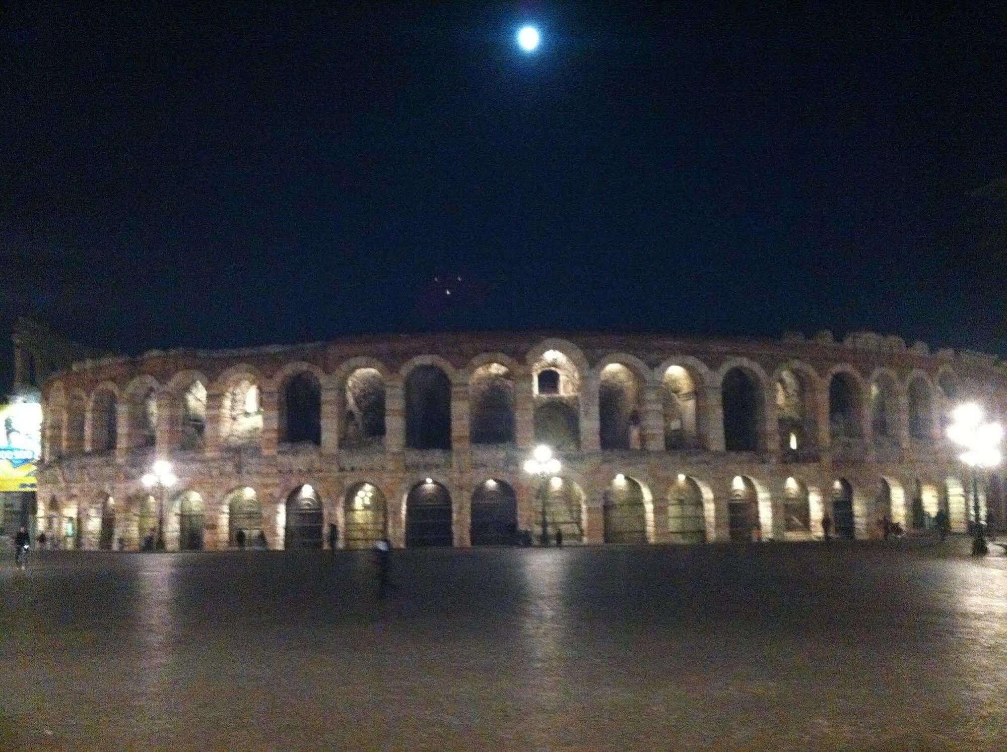 Romeo Design Rooms Verona Exterior foto
